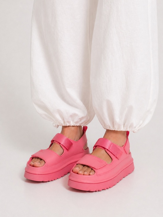 UGG Shoes - UGG Women's
Golden Glow Platform Sandals in Tropical Pink
Size 10